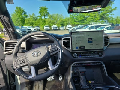 2025 Toyota Tundra 4WD SR5