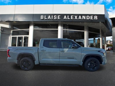 2025 Toyota Tundra 4WD SR5