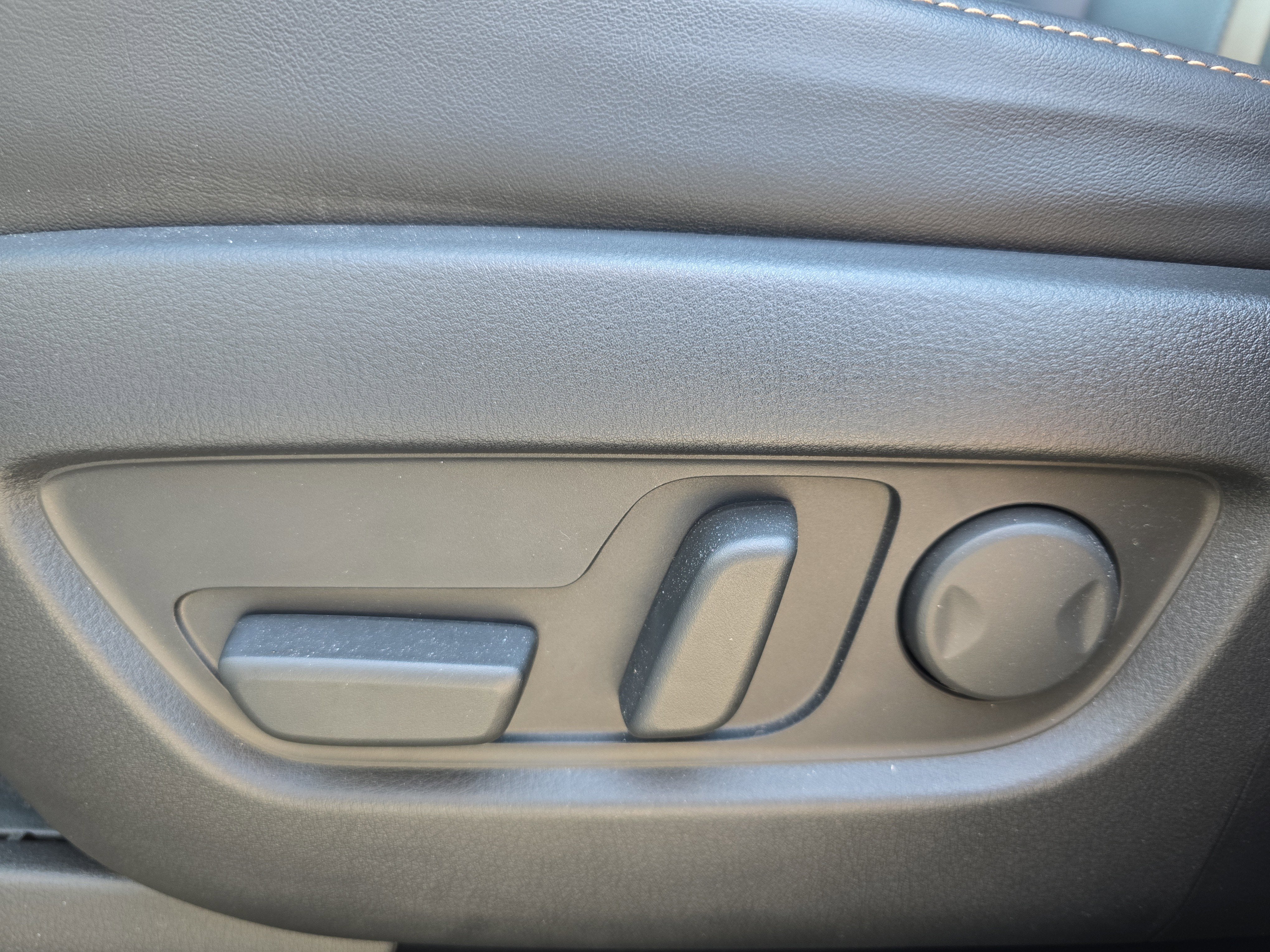 2025 Mazda Mazda CX-70 PHEV Premium Plus Package