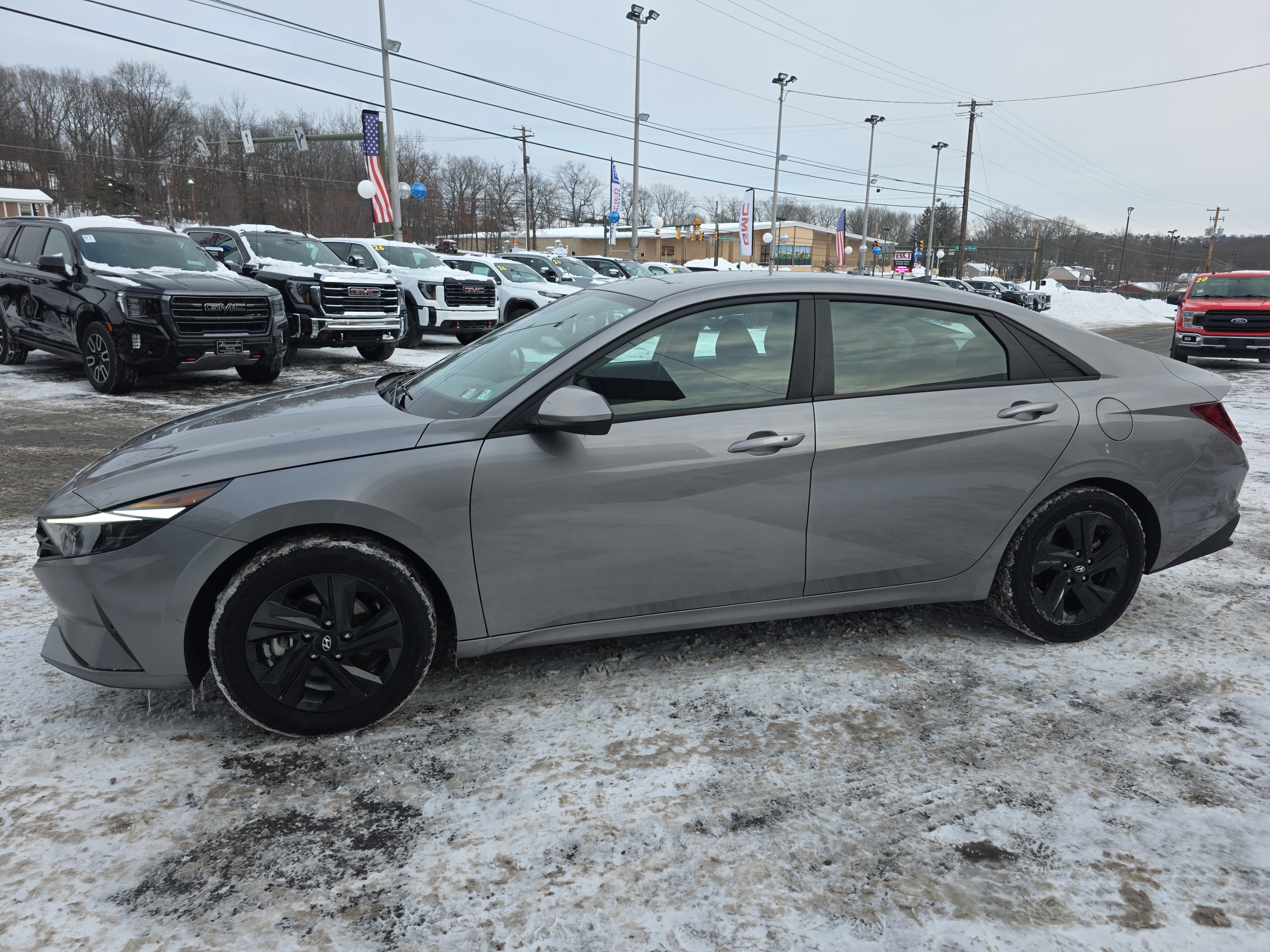 2023 Hyundai Elantra SEL