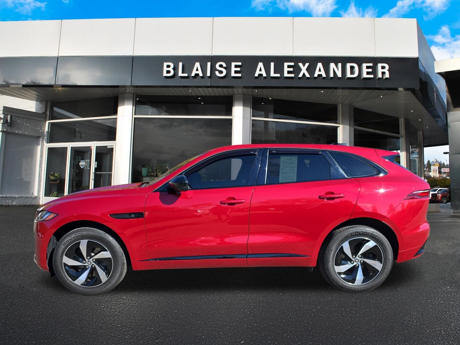 2025 Jaguar F-PACE R-Dynamic S