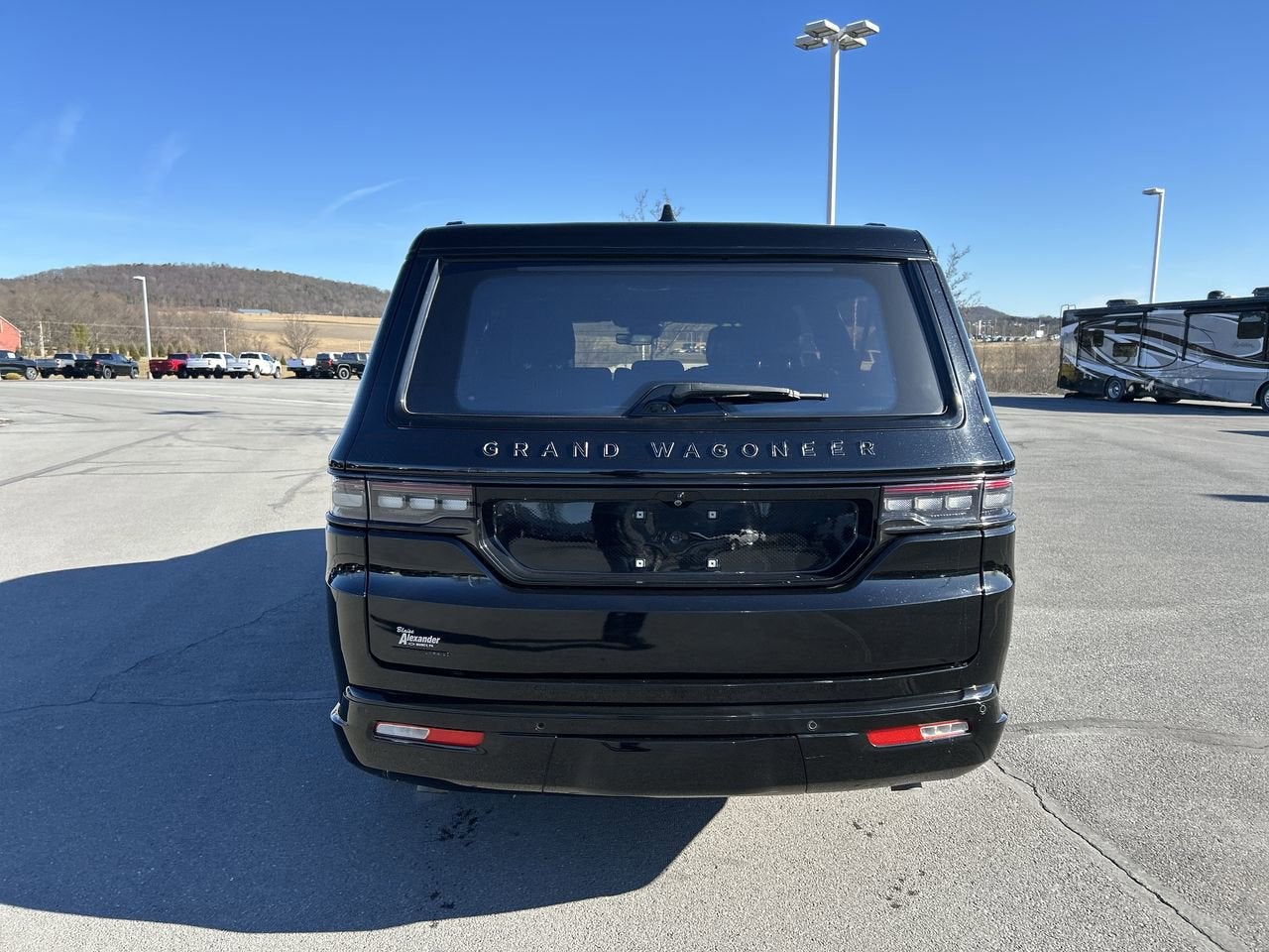 2023 Jeep Grand Wagoneer L Series III Obsidian