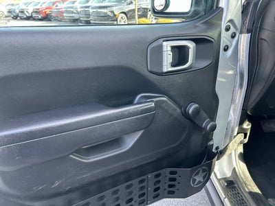 2023 Jeep Gladiator Sport