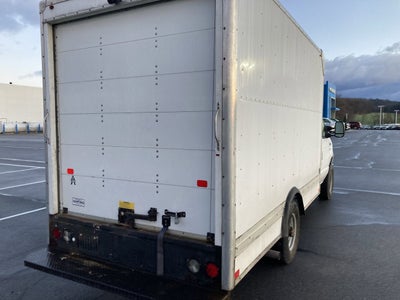 2018 Ford E-Series Cutaway E-350 WB