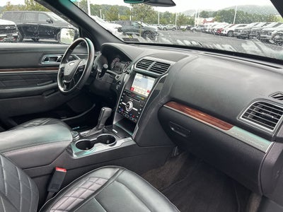 2017 Ford Explorer Platinum