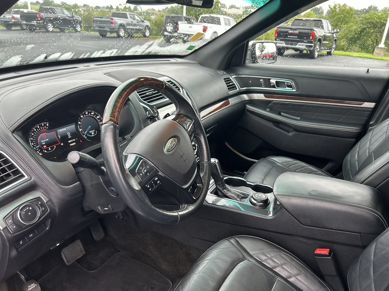 2017 Ford Explorer Platinum