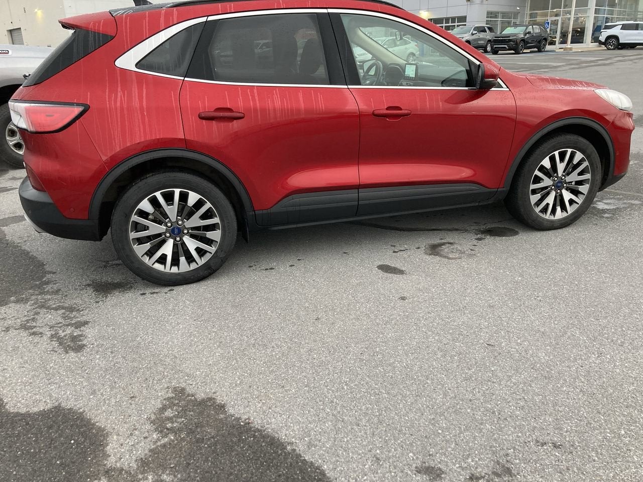 2020 Ford Escape Titanium