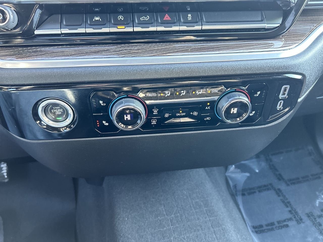 2022 Chevrolet Silverado 1500 LT (2FL)