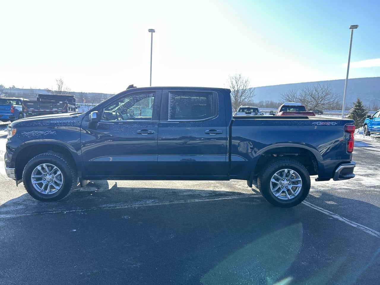 2022 Chevrolet Silverado 1500 LT (2FL)