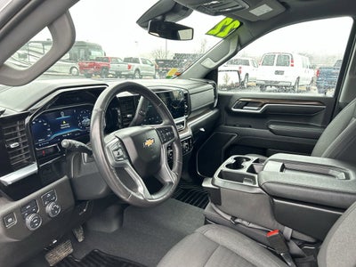 2022 Chevrolet Silverado 1500 LT (2FL)