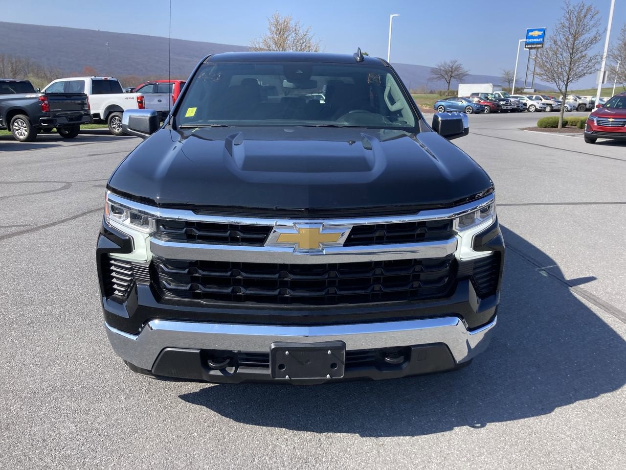 2023 Chevrolet Silverado 1500 LT (2FL)