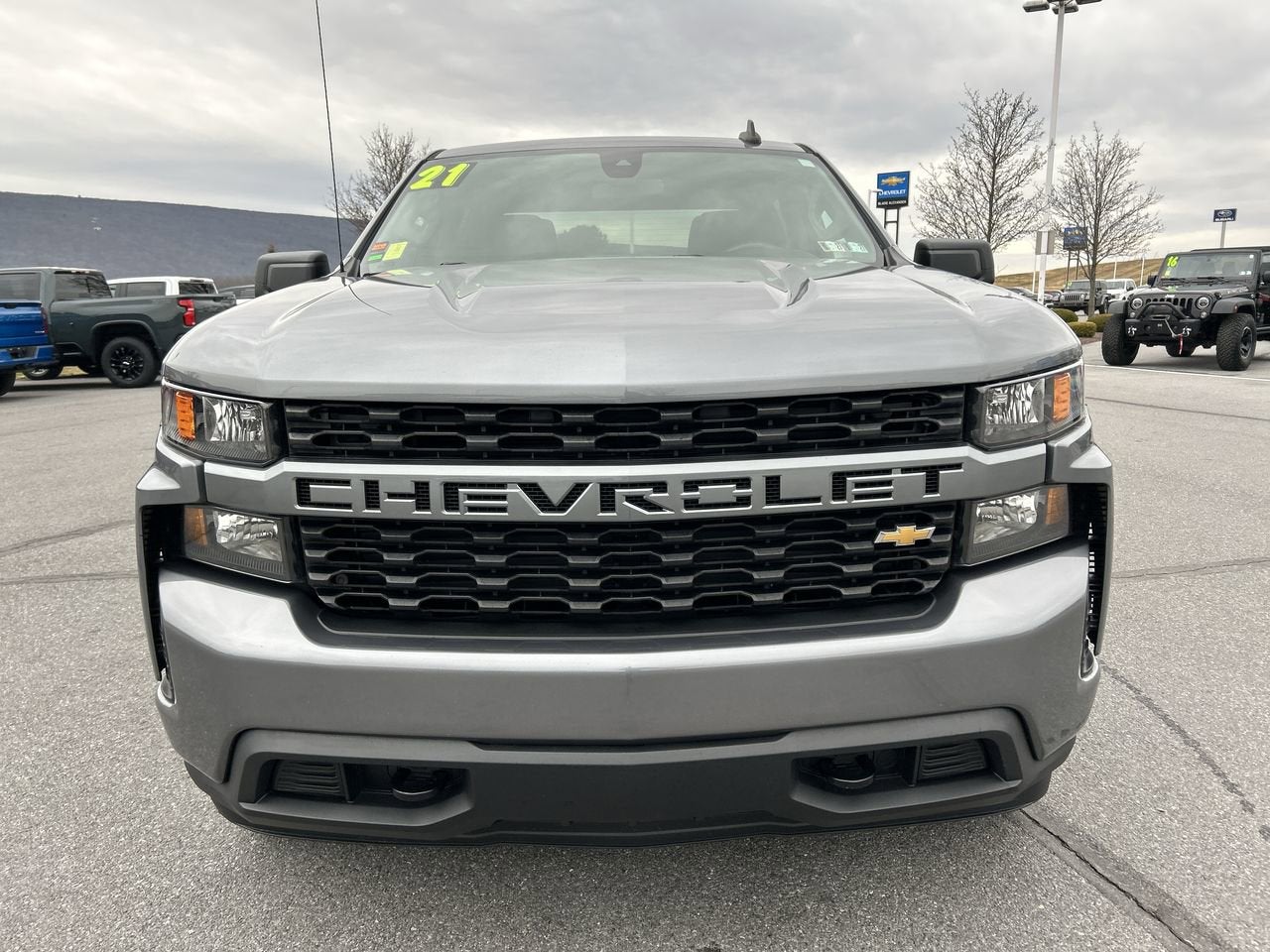 2021 Chevrolet Silverado 1500 Custom