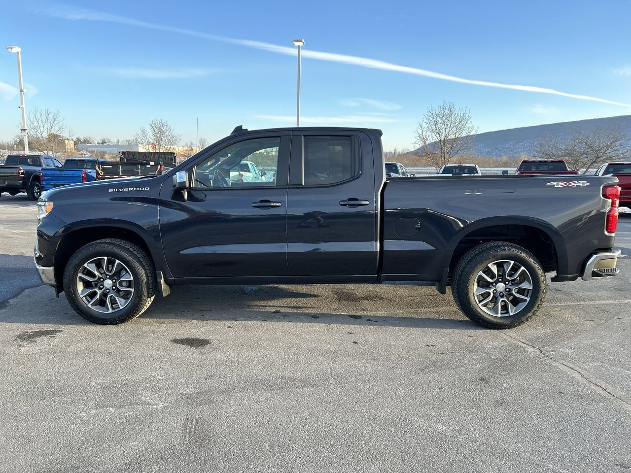 2023 Chevrolet Silverado 1500 LT (2FL)