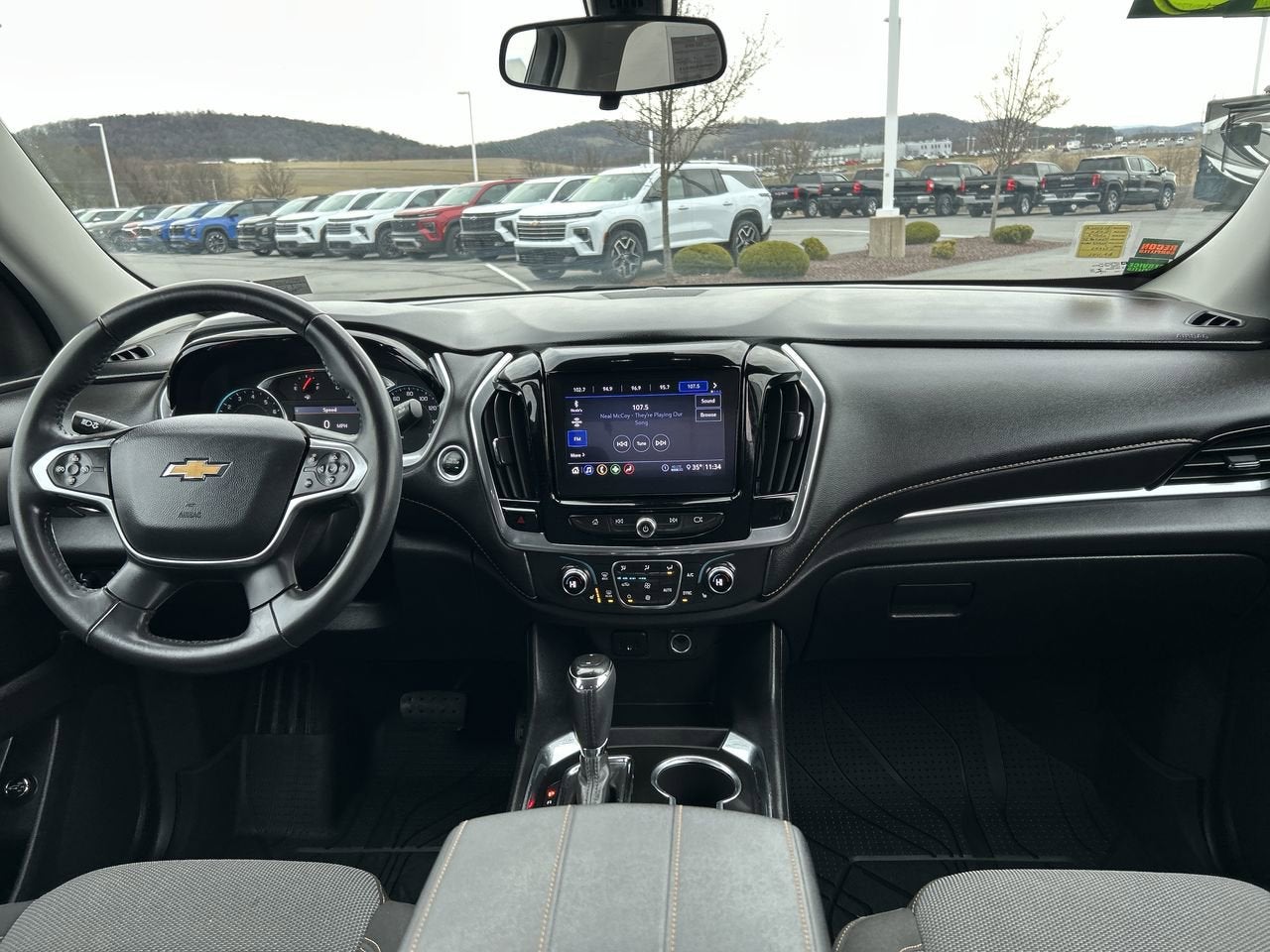 2020 Chevrolet Traverse LT Cloth