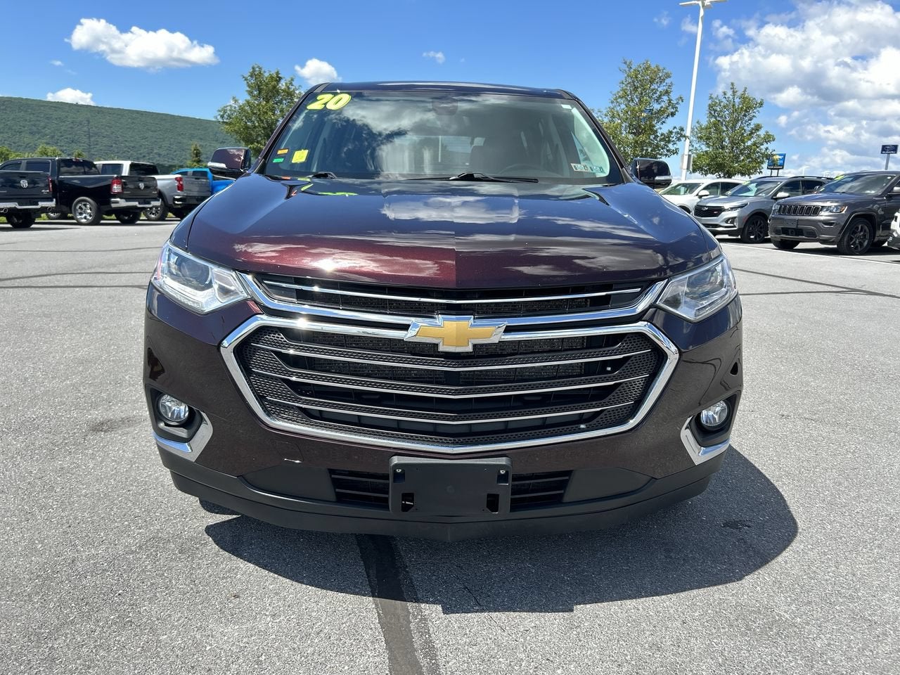 2020 Chevrolet Traverse LT Cloth