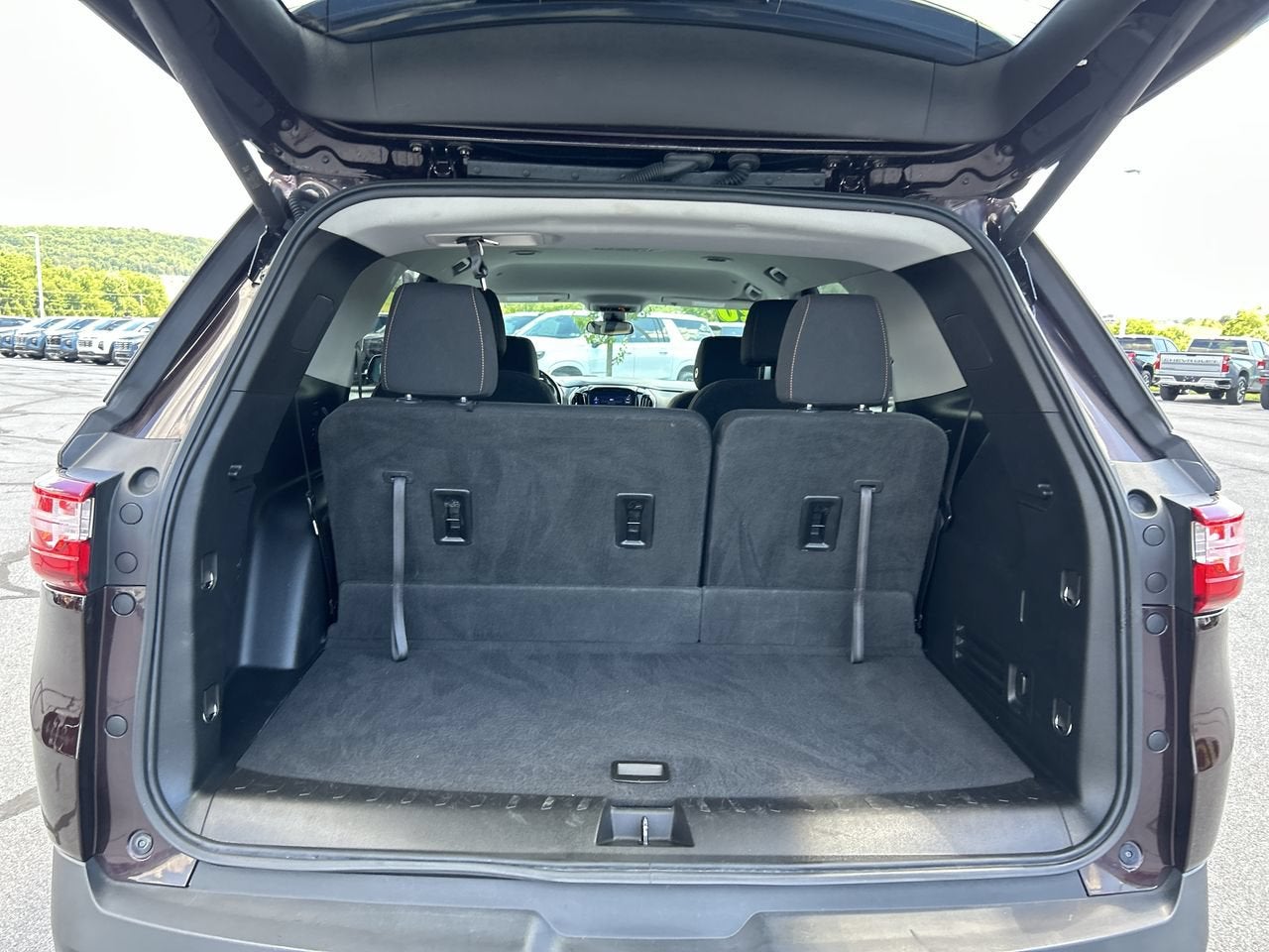 2020 Chevrolet Traverse LT Cloth
