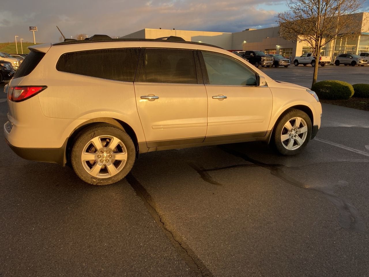 2017 Chevrolet Traverse LT