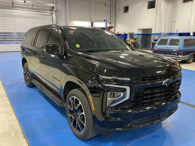 2025 Chevrolet Suburban RST