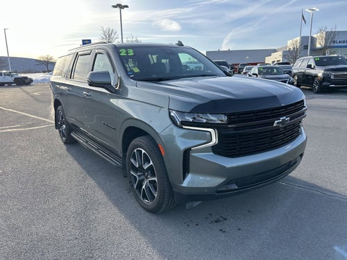 2023 Chevrolet Suburban RST