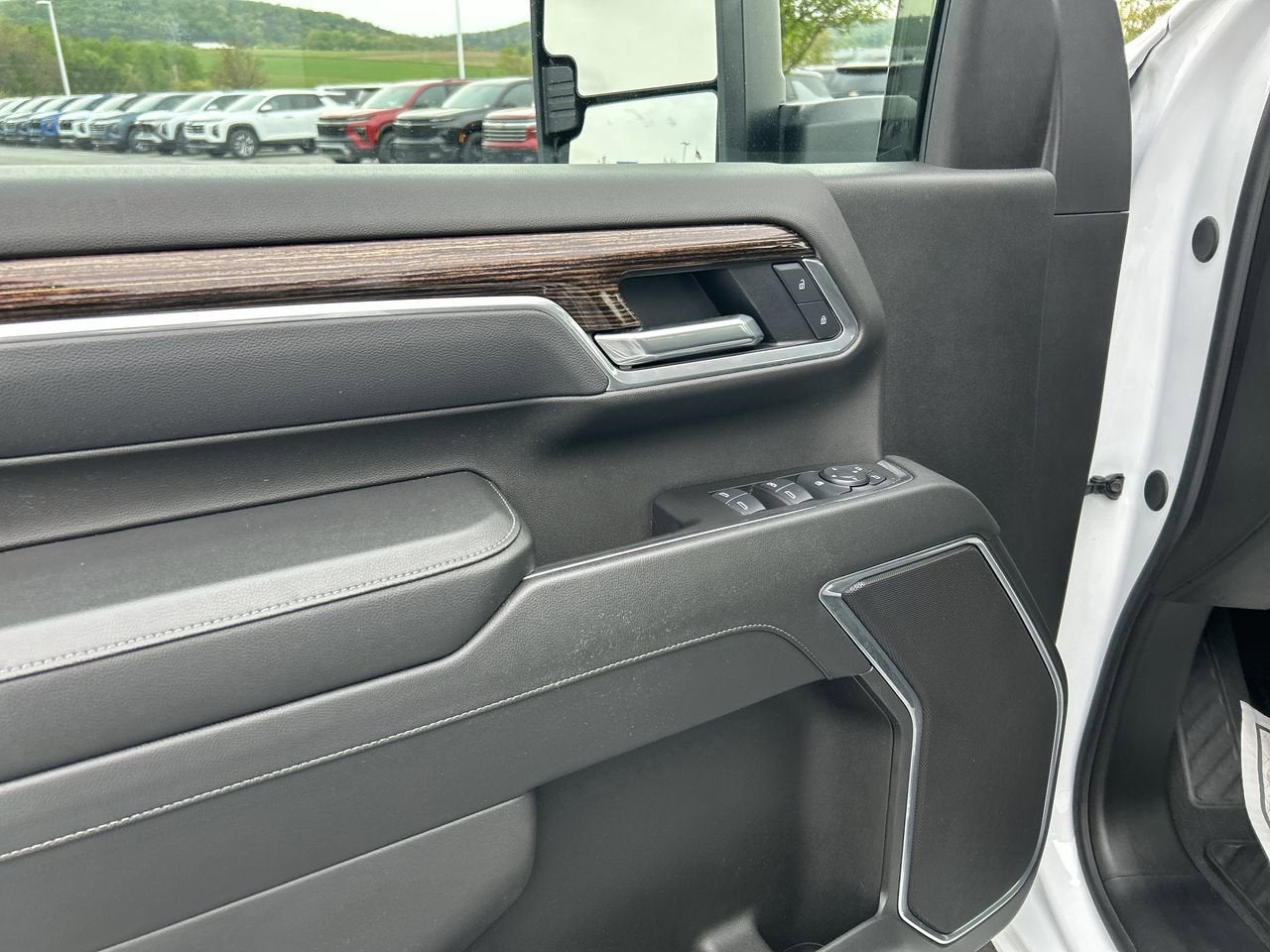 2025 GMC Sierra 2500 HD SLE