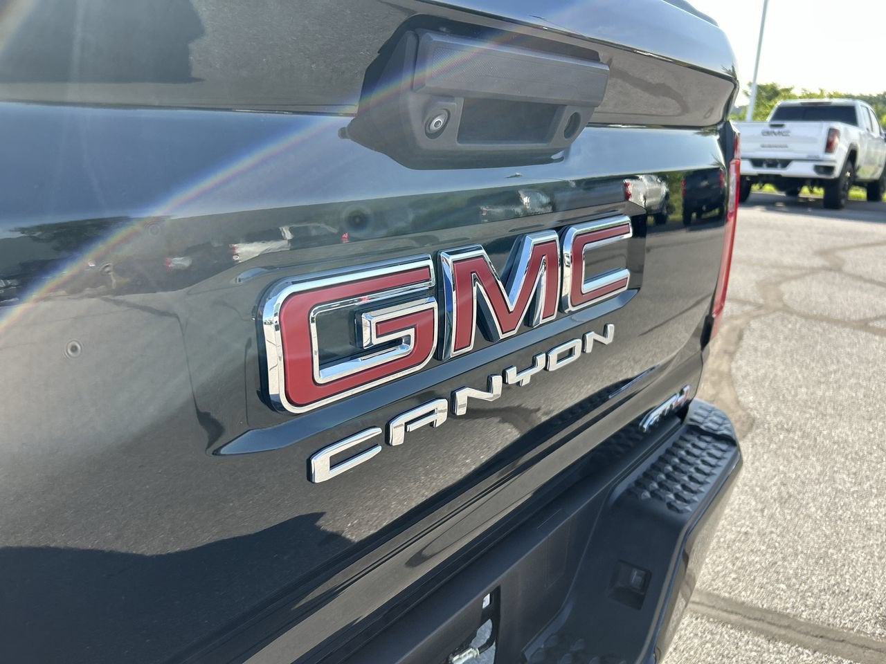 2023 GMC Canyon AT4