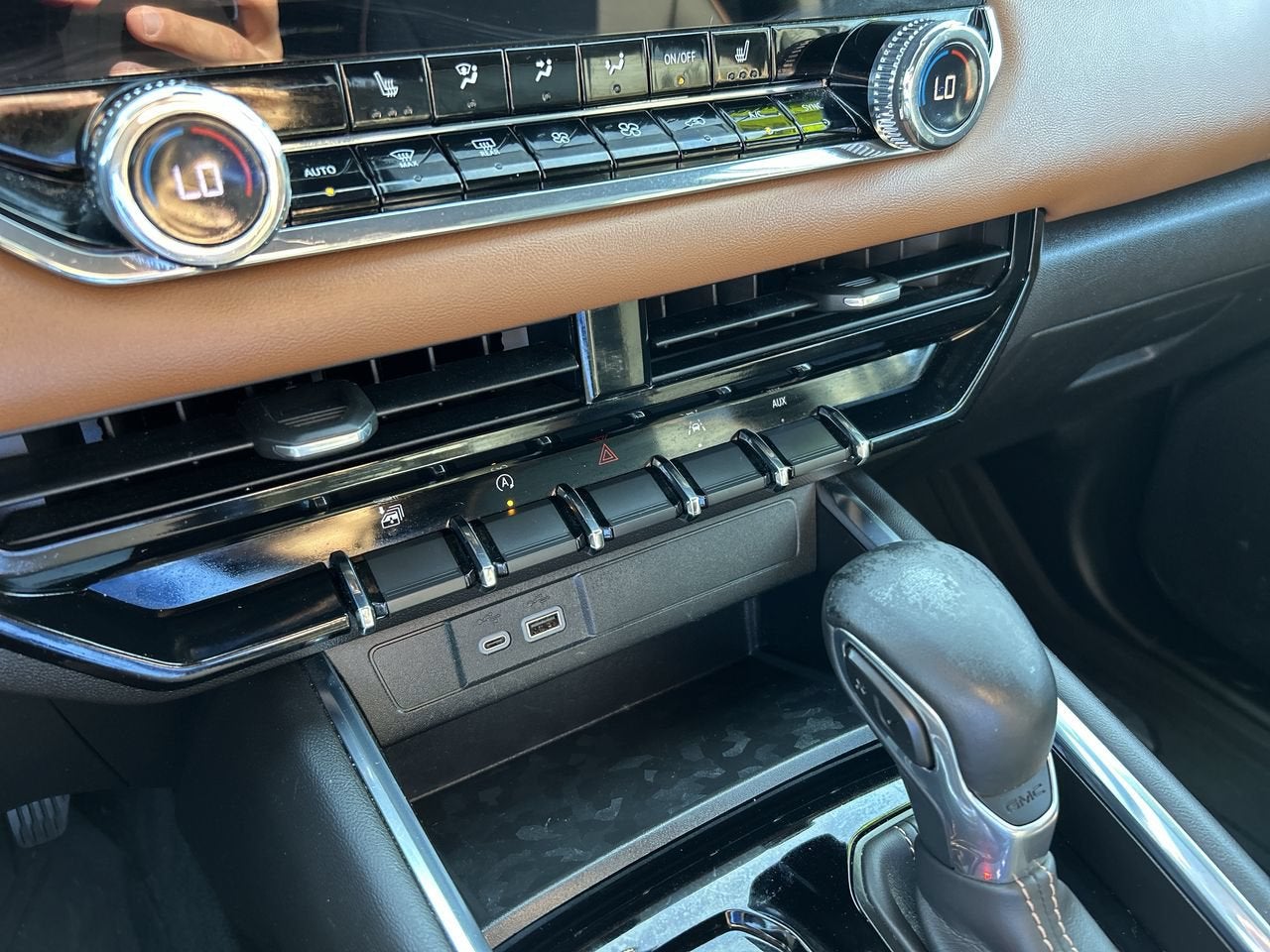 2023 GMC Canyon AT4