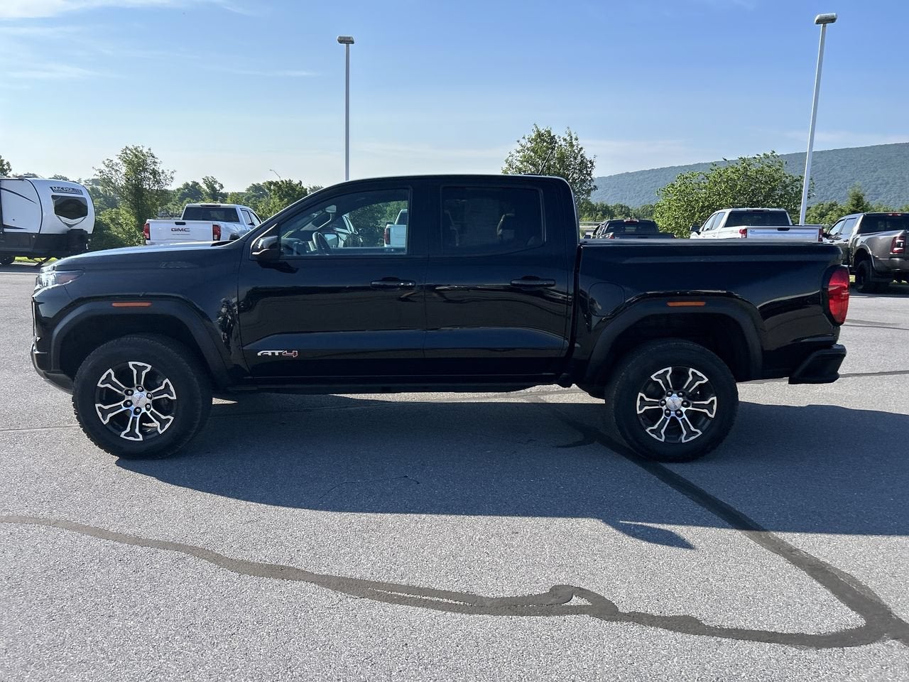2023 GMC Canyon AT4