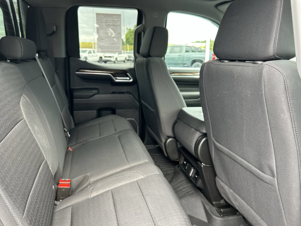 2023 GMC Sierra 1500 SLE