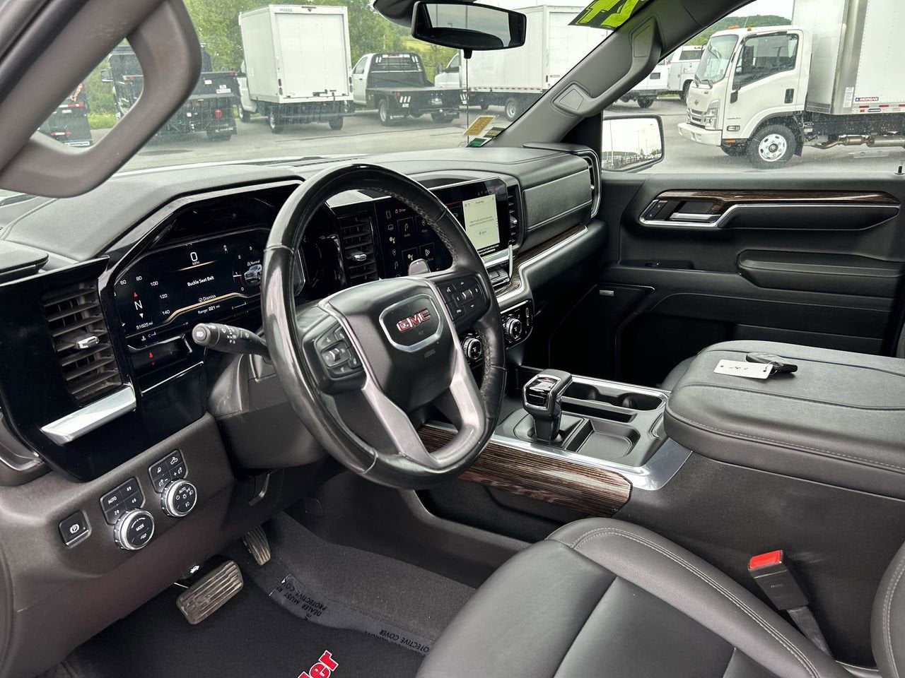 2024 GMC Sierra 1500 Elevation