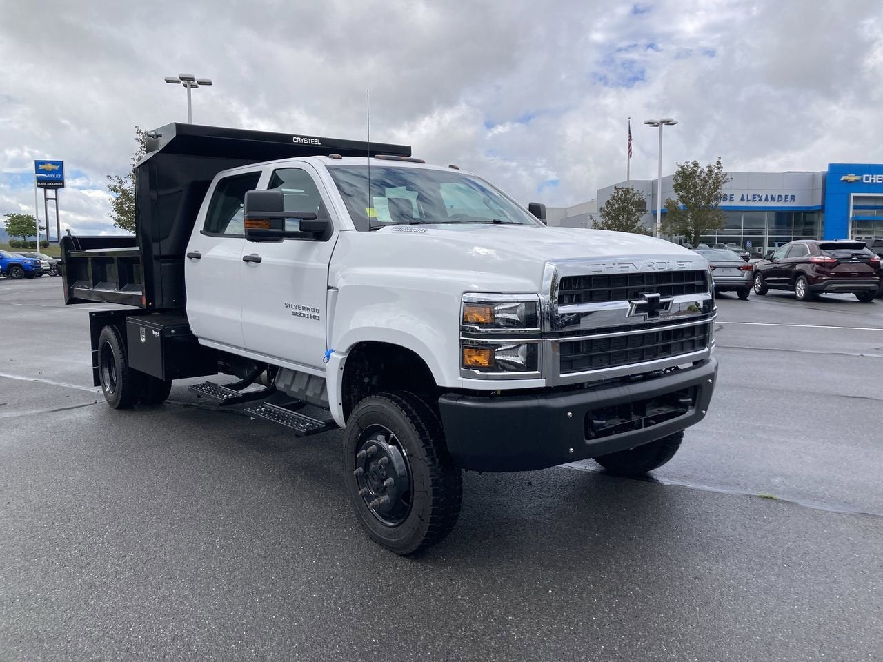 2024 Chevrolet Silverado 5500 HD Work Truck