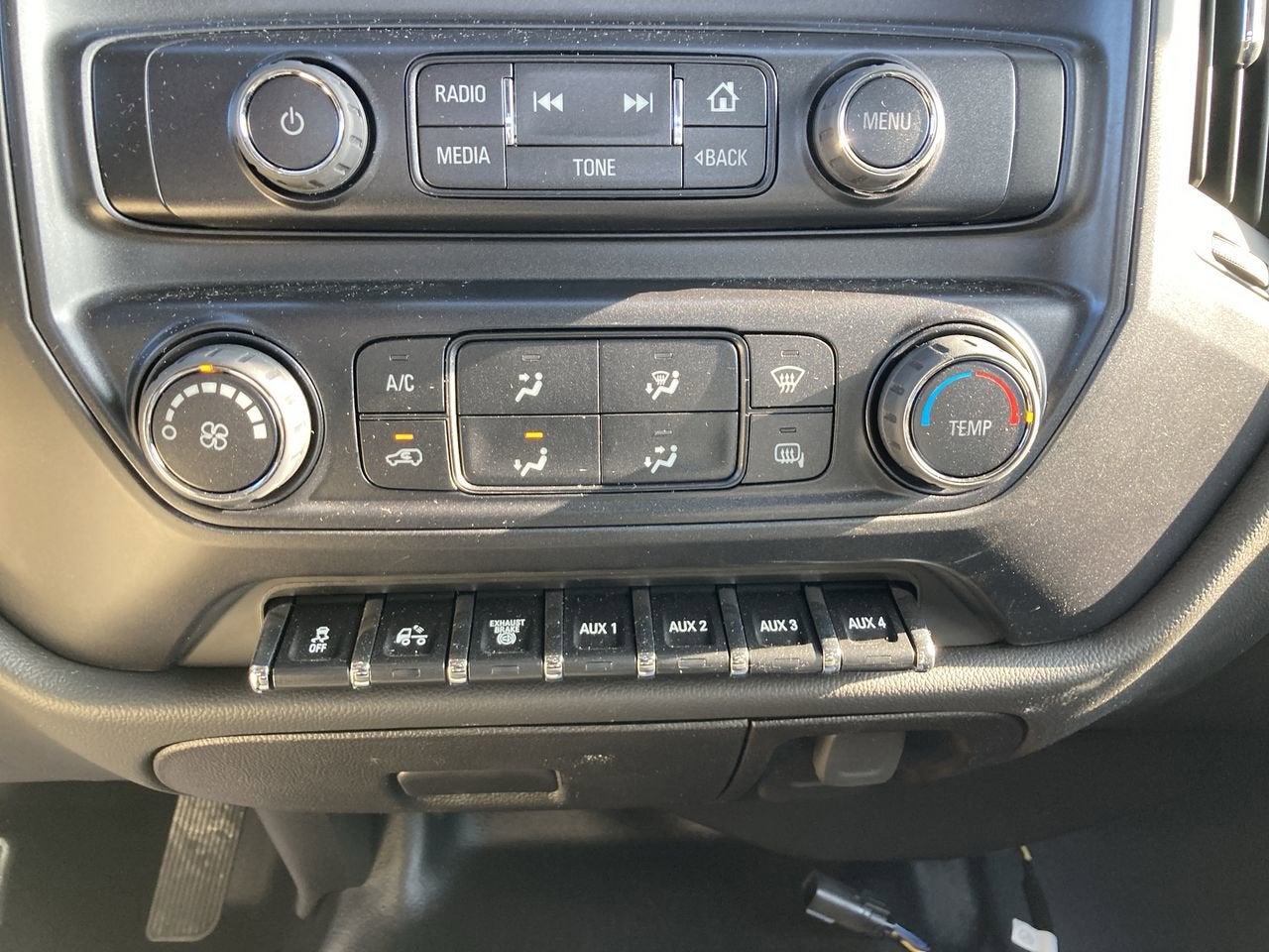 2024 Chevrolet Silverado 5500 HD Work Truck