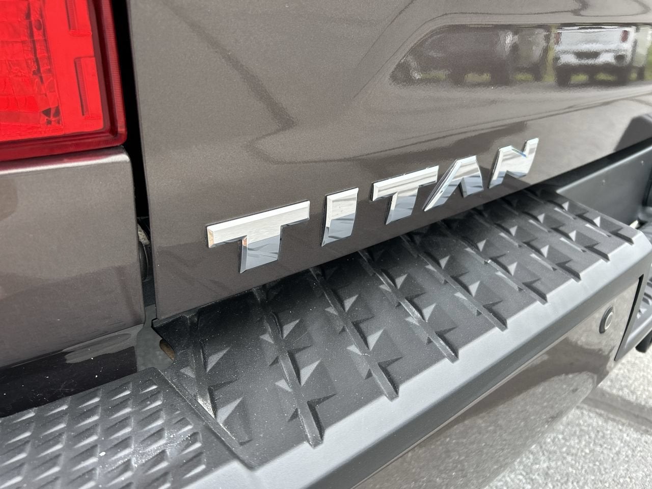 2018 Nissan Titan SL
