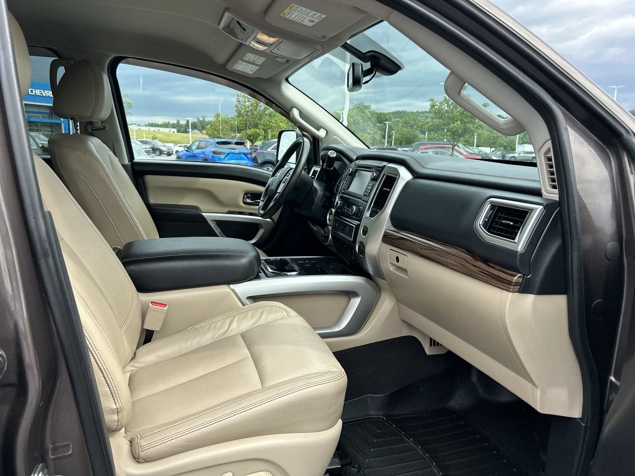2018 Nissan Titan SL