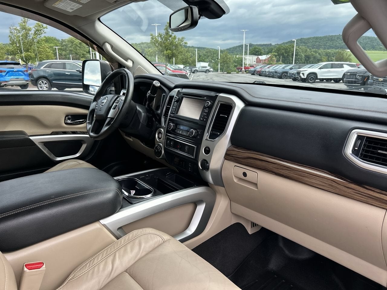 2018 Nissan Titan SL