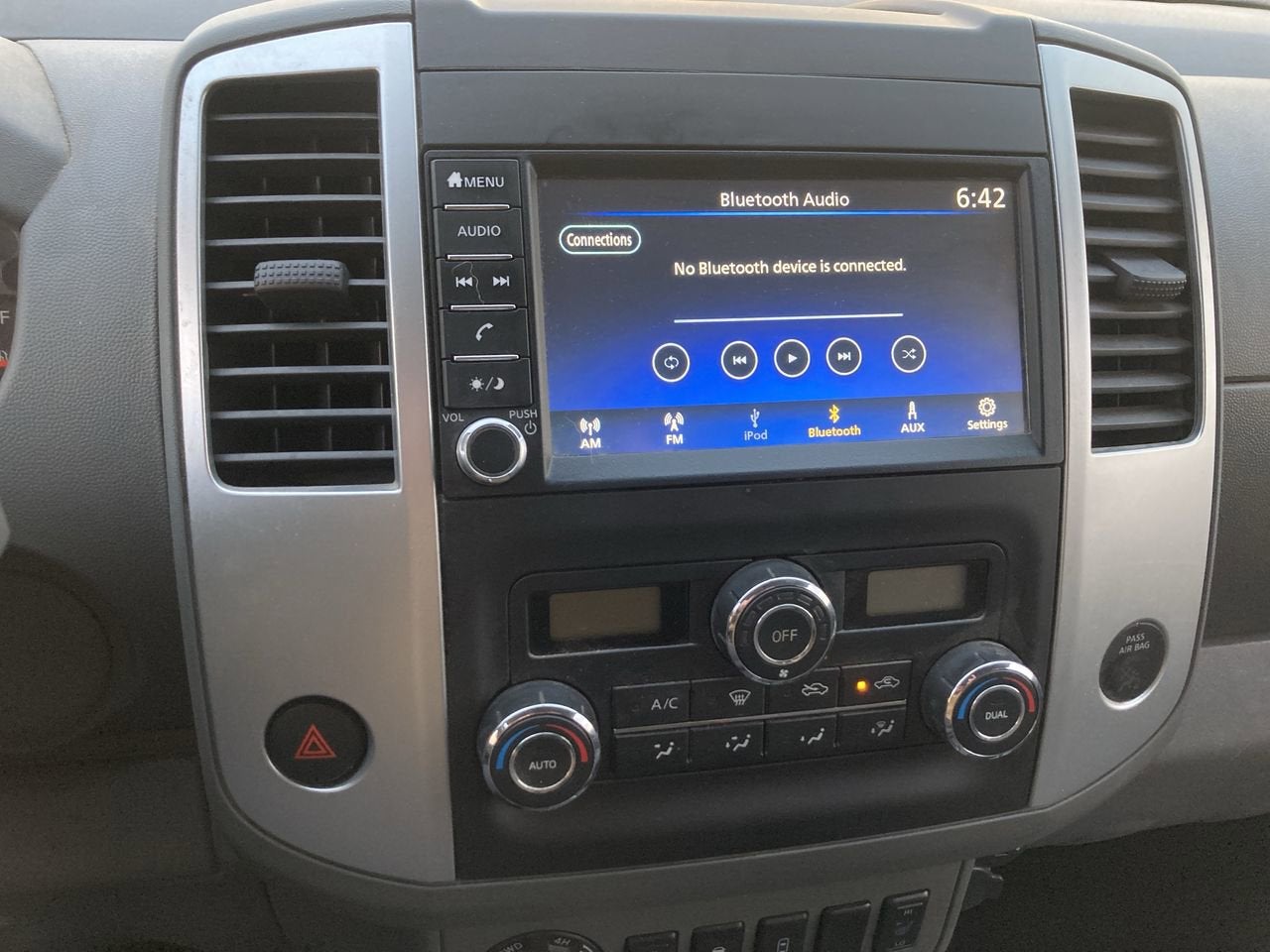 2020 Nissan Frontier SV