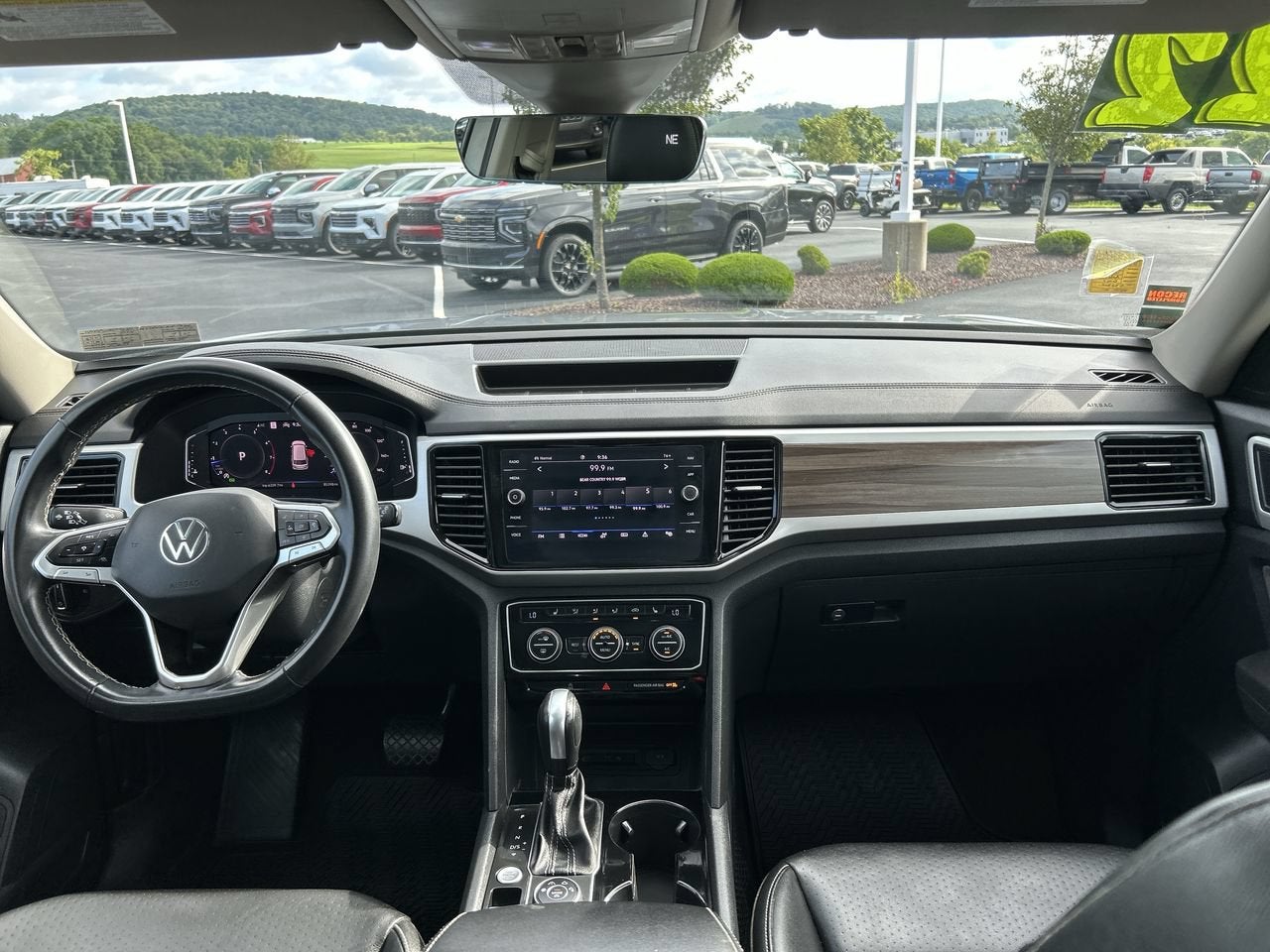 2022 Volkswagen Atlas 2.0T SEL