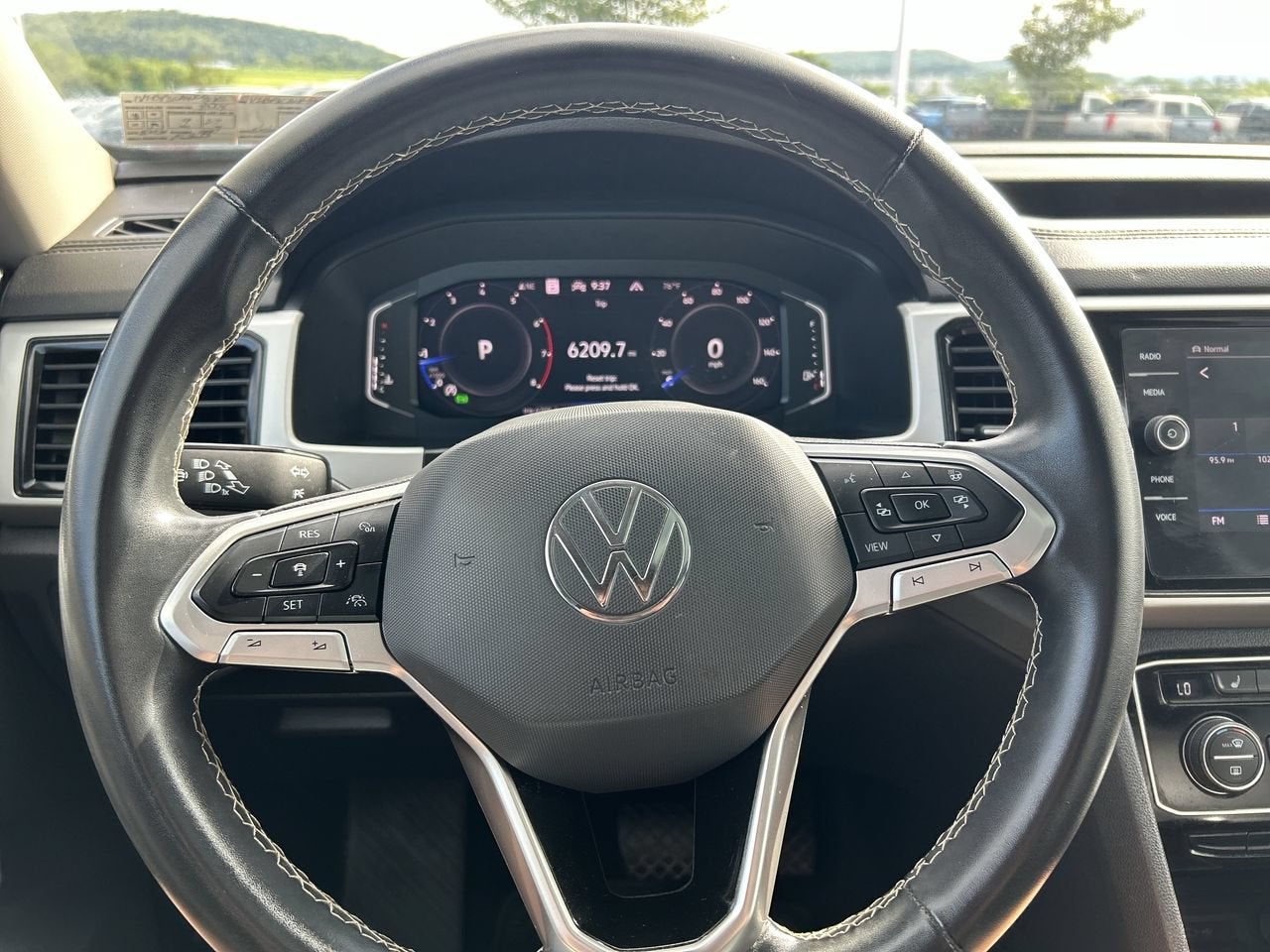 2022 Volkswagen Atlas 2.0T SEL