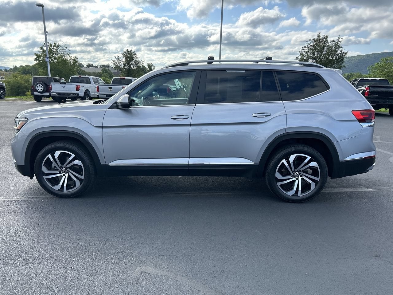 2022 Volkswagen Atlas 2.0T SEL
