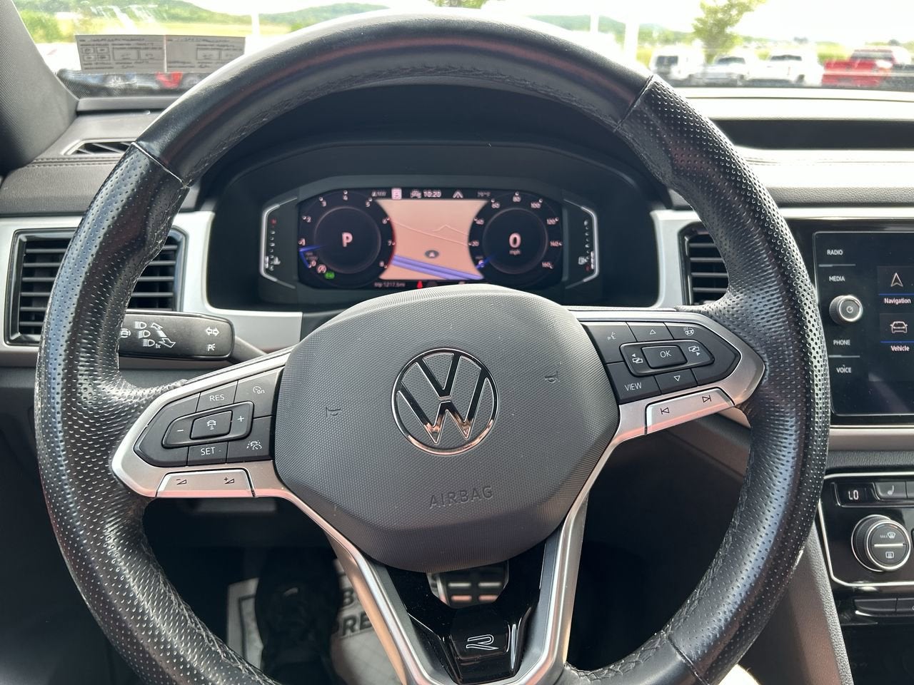 2022 Volkswagen Atlas Cross Sport 3.6L V6 SEL Premium R-Line