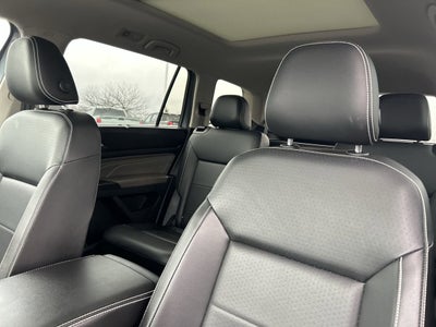 2022 Volkswagen Atlas 3.6L V6 SE w/Technology