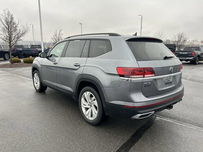2022 Volkswagen Atlas 3.6L V6 SE w/Technology