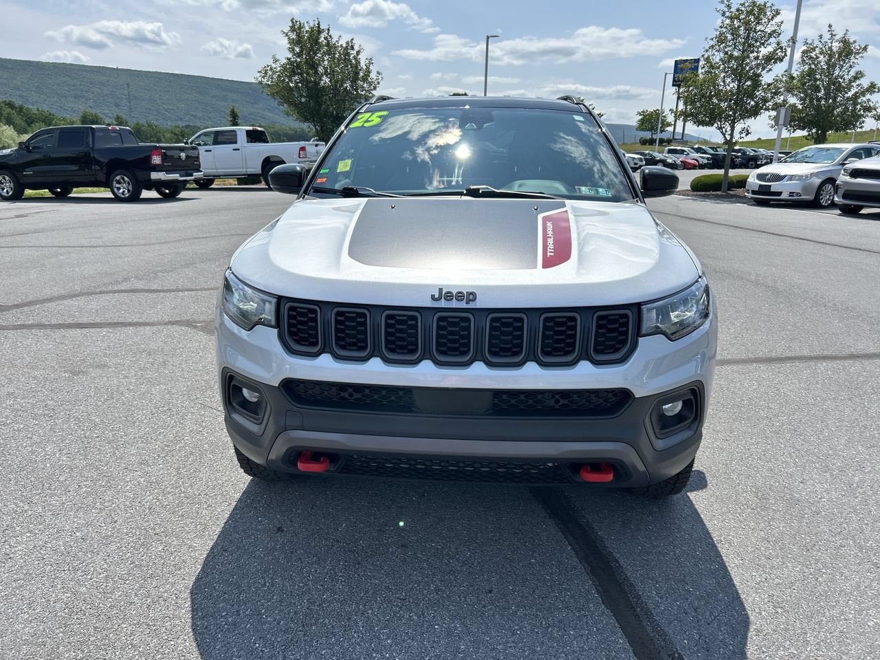 2025 Jeep Compass Trailhawk