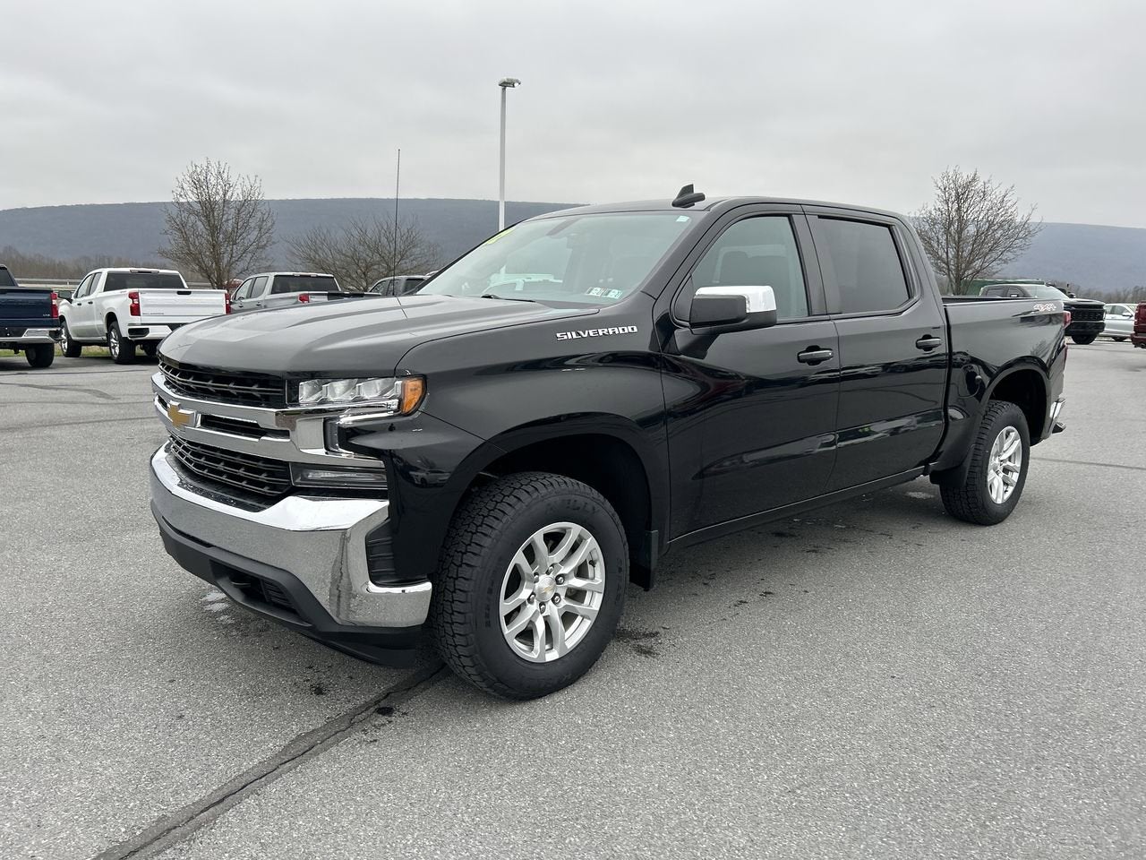 2022 Chevrolet Silverado 1500 LTD LT (2FL)