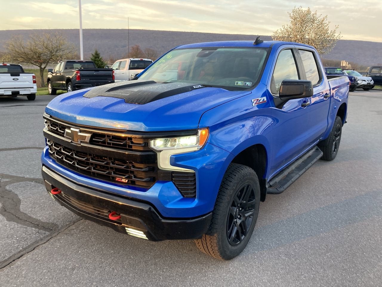 2025 Chevrolet Silverado 1500 LT Trail Boss