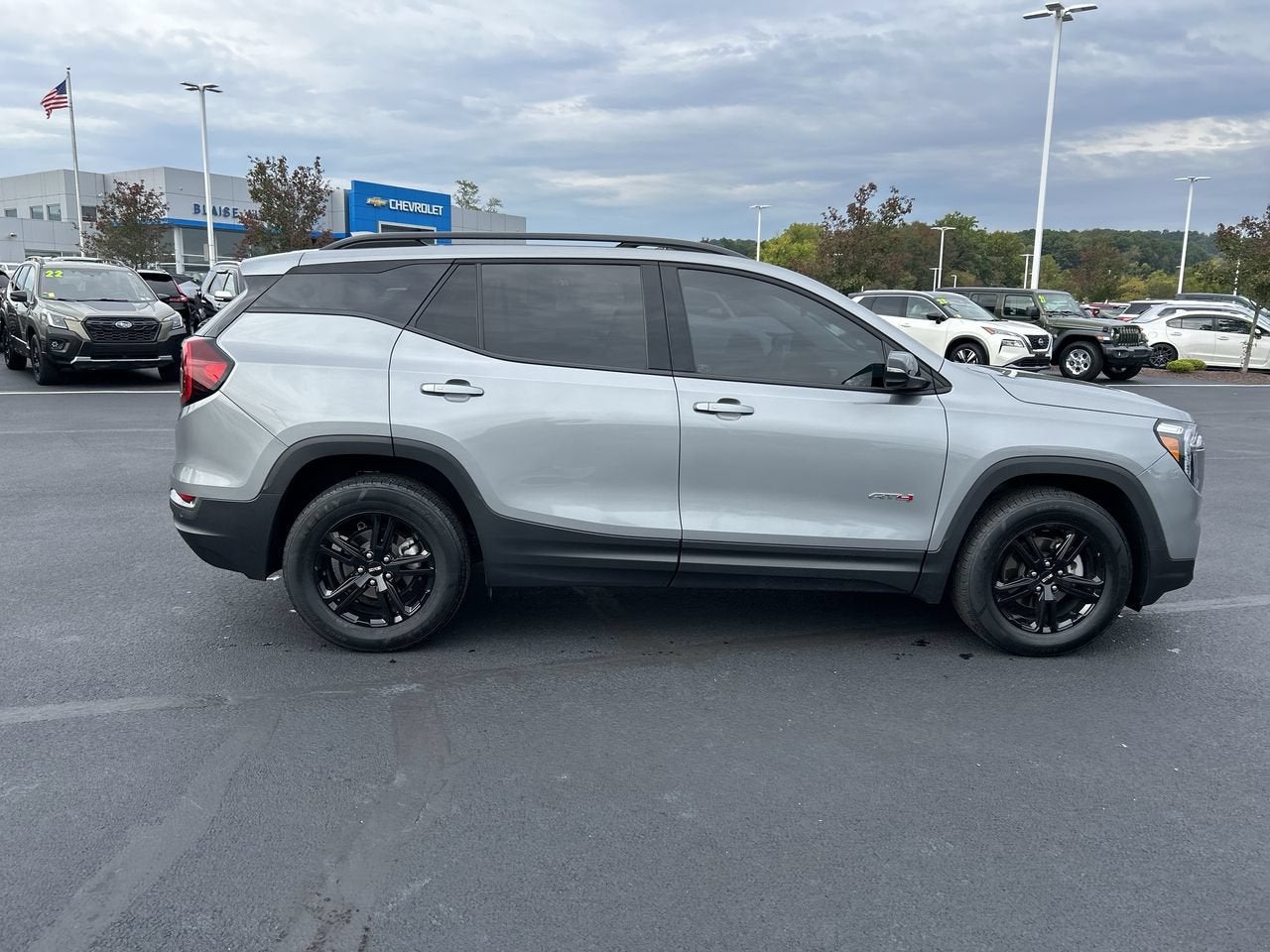 2024 GMC Terrain AT4