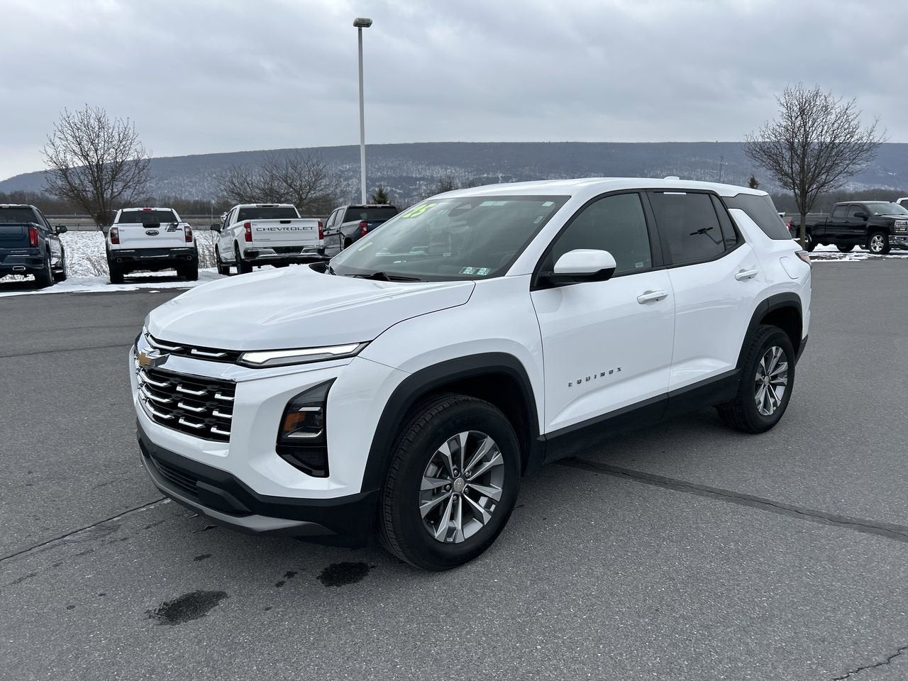 2025 Chevrolet Equinox LT