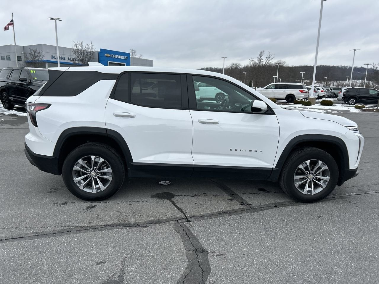 2025 Chevrolet Equinox LT