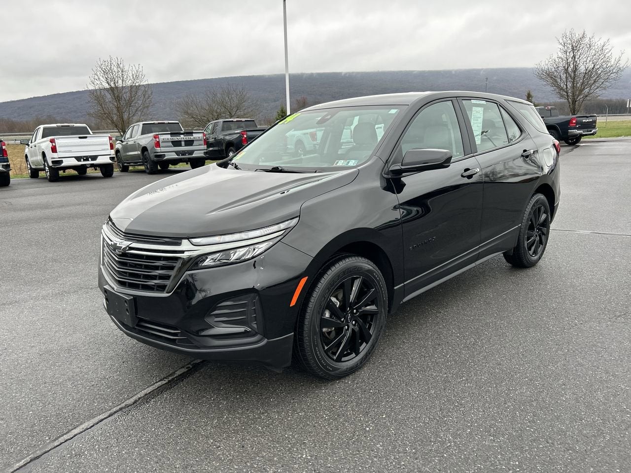 2024 Chevrolet Equinox LS