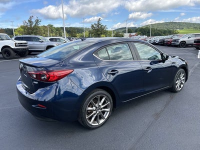 2018 Mazda Mazda3 4-Door Touring