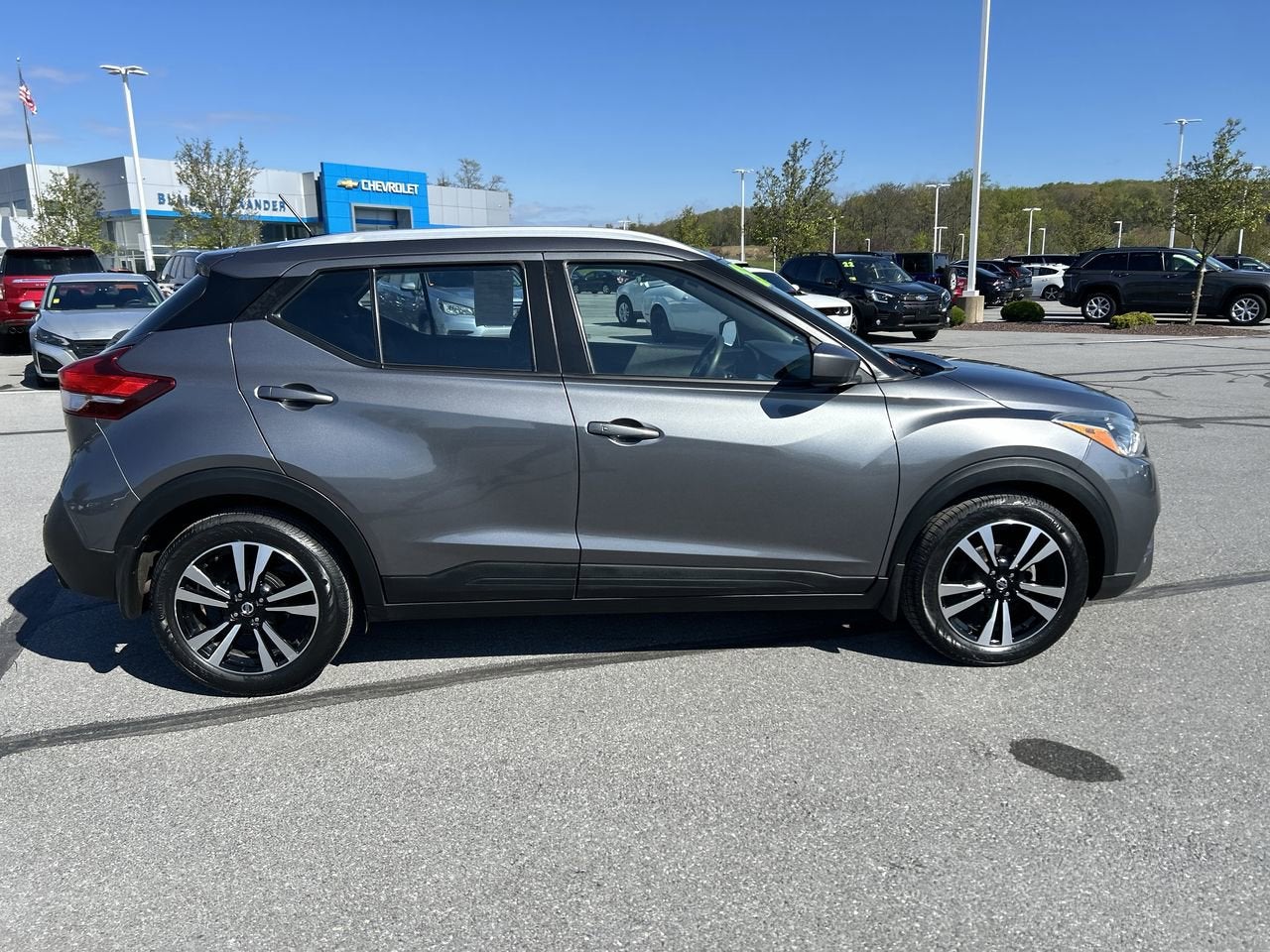 2020 Nissan Kicks SV